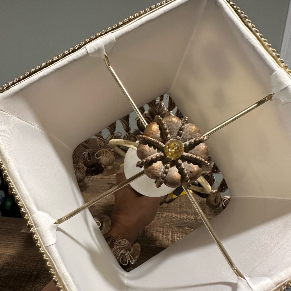 Vintage Shabby Chic Table Lamp, mixed fabric shade, tasseled, gold/brass base - Picture 5 of 6